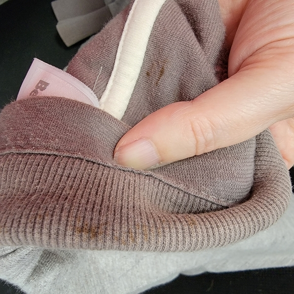 Bench zippered hoodie. Size M. - Picture 7 of 7